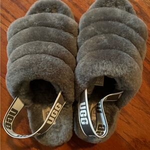 UGG Fluff Yeah Slide slippers, Gray, Size 8